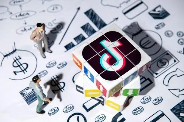 抖音播放量低于100、怎么样养号呢？